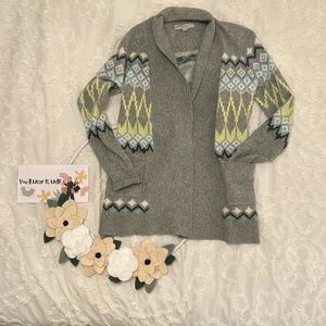 Multicolored loft duster with open placket and pockets. Size XS.